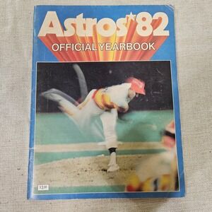 Houston Astros 1982 Official Yearbook Baseball Program‎ Magazine Bob Knepper